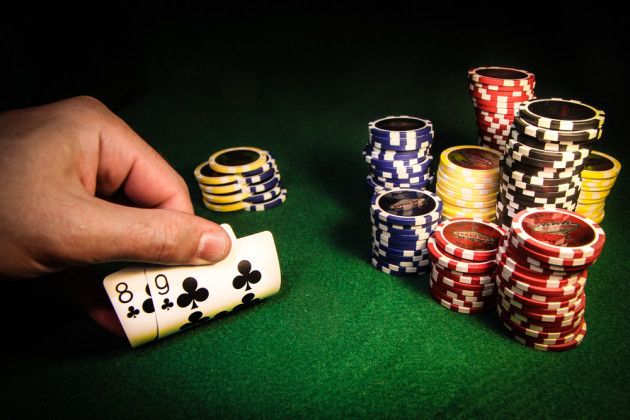 پاکستان میں Royal Casino کا آن لائن کیسینو سیکشن کھولیں۔